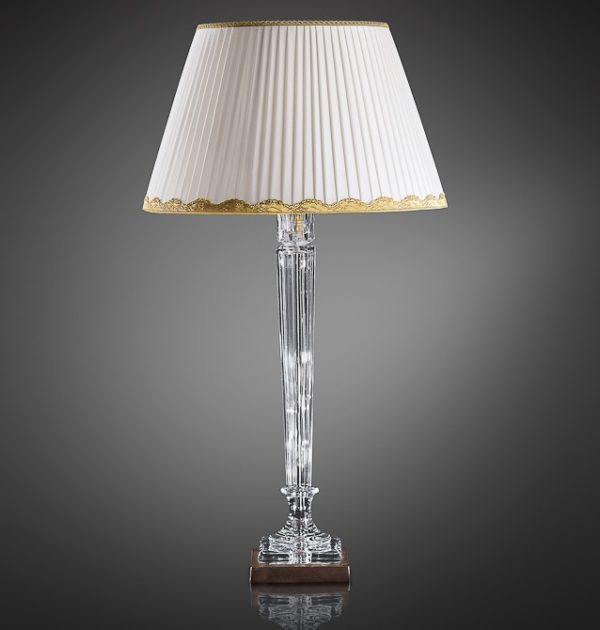 8052 Table lamp