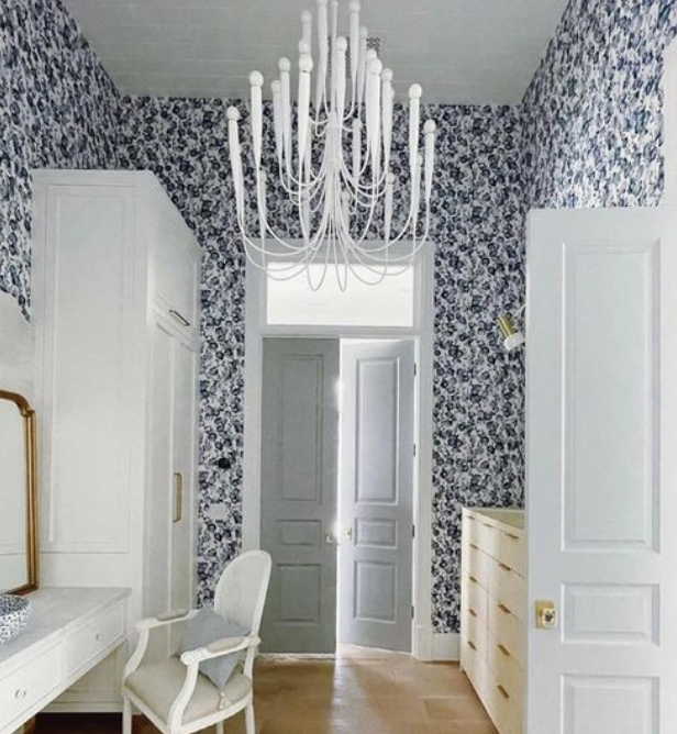 Acadia Large Chandelier