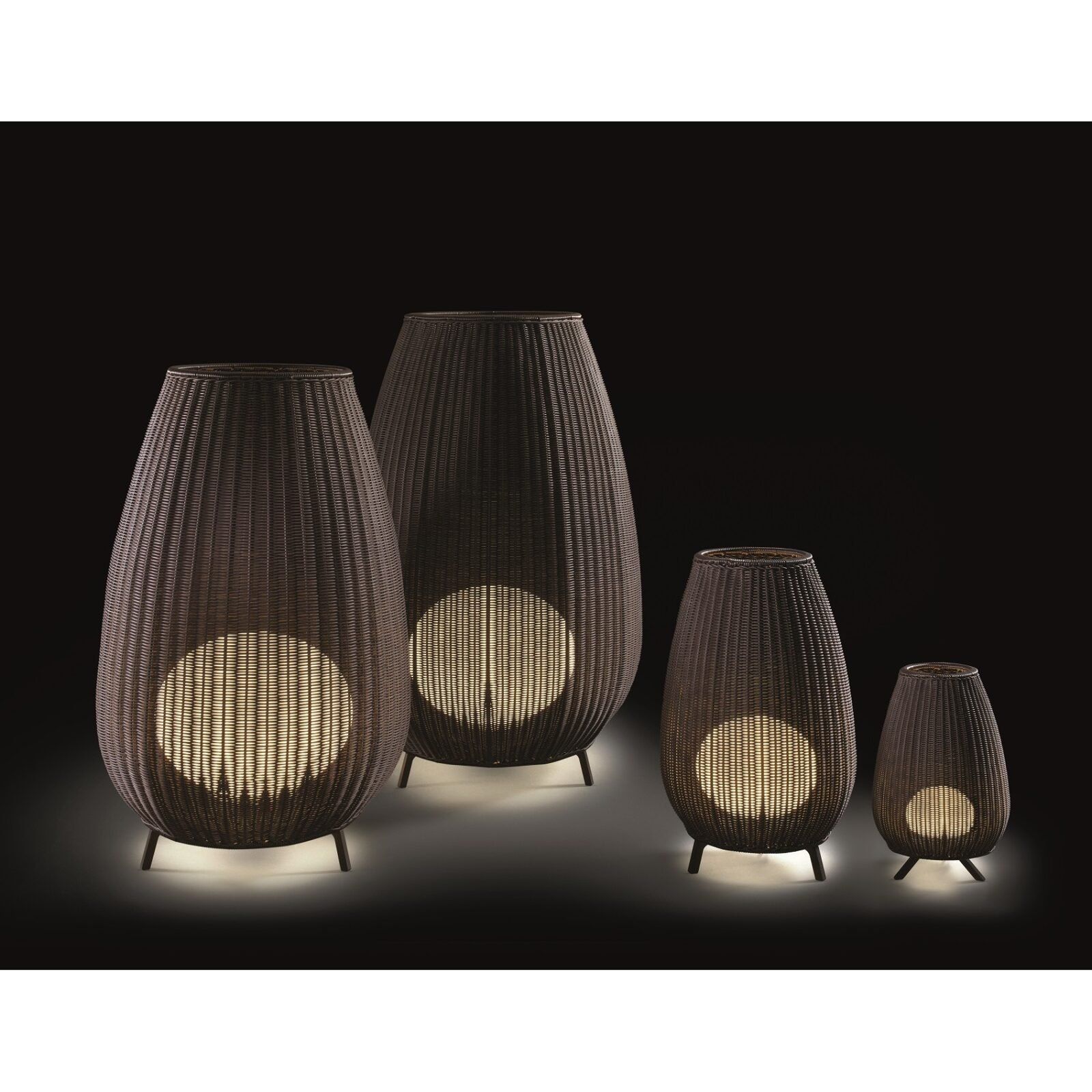 Amphora F outdoor