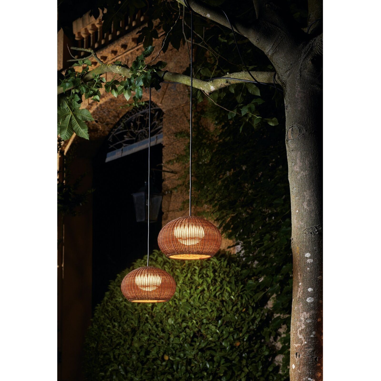 Garota Hang outdoor