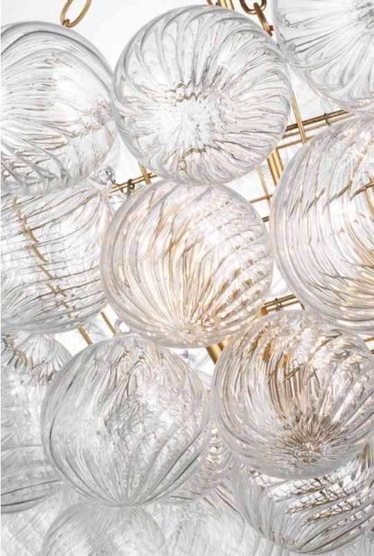 Talia Grande Chandelier