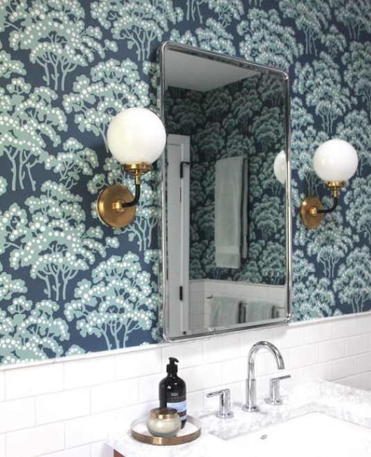 Bistro Single Light Sconce