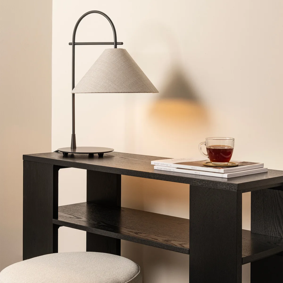Arlo table lamp