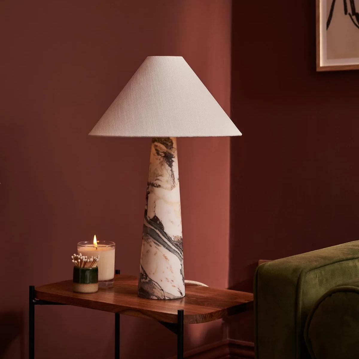 Rosa table lamp