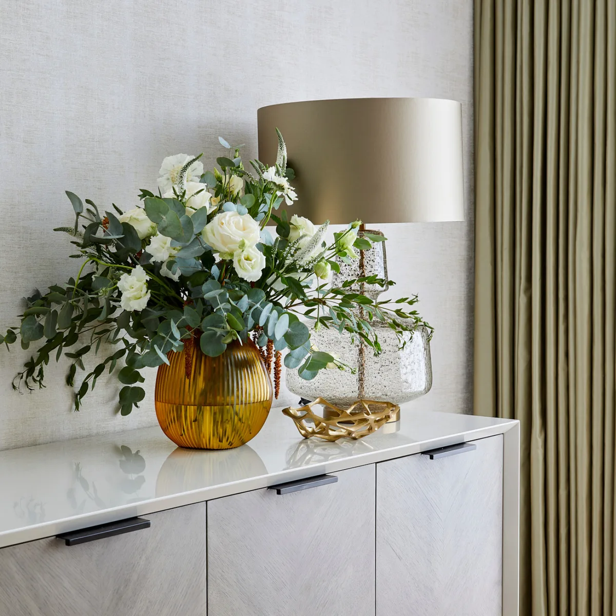 Adora antique table lamp