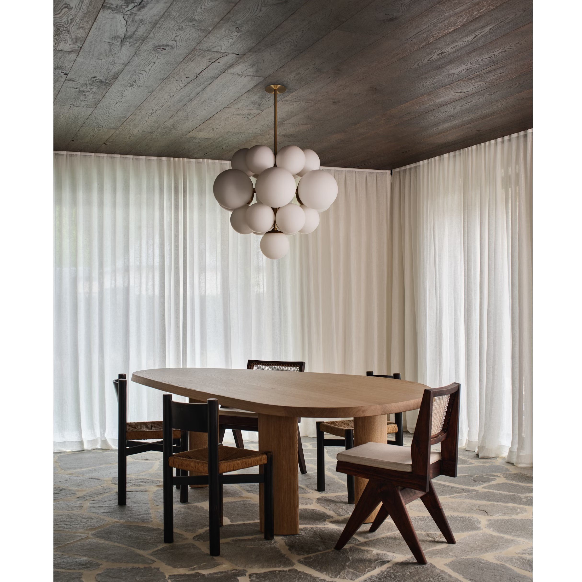 Nova Chandelier