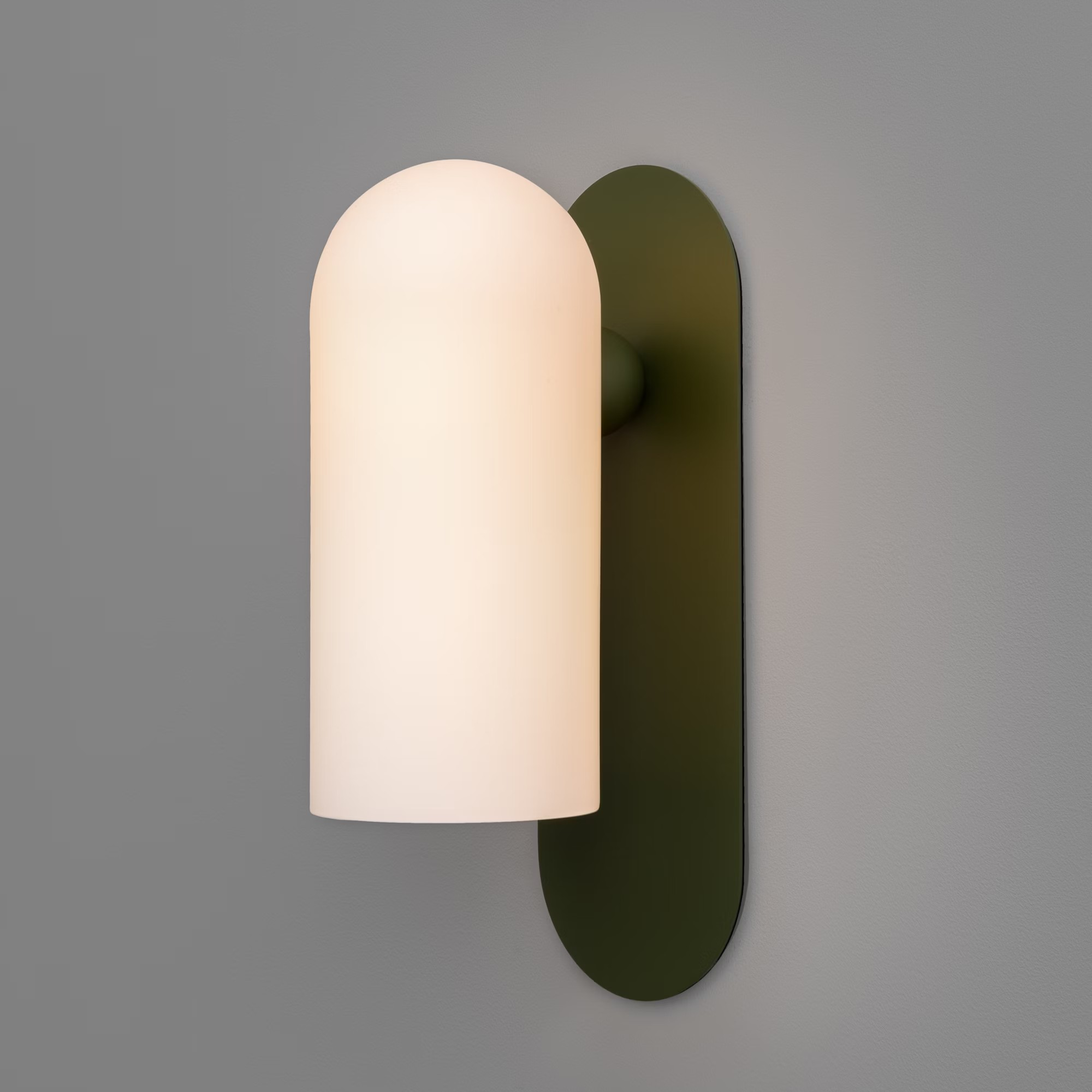Odyssey medium wall light