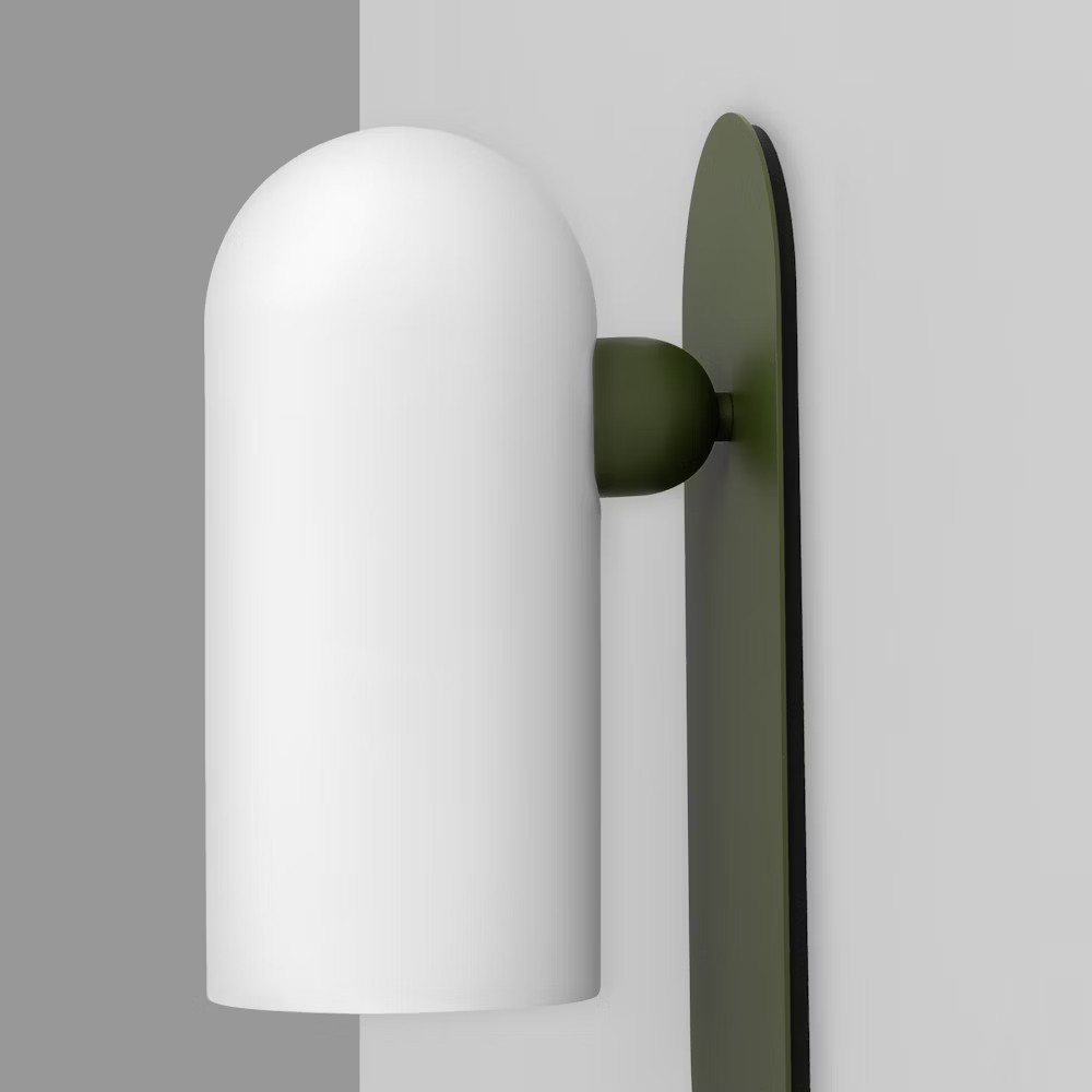 Odyssey medium wall light