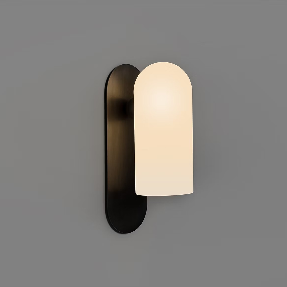 Odyssey medium wall light