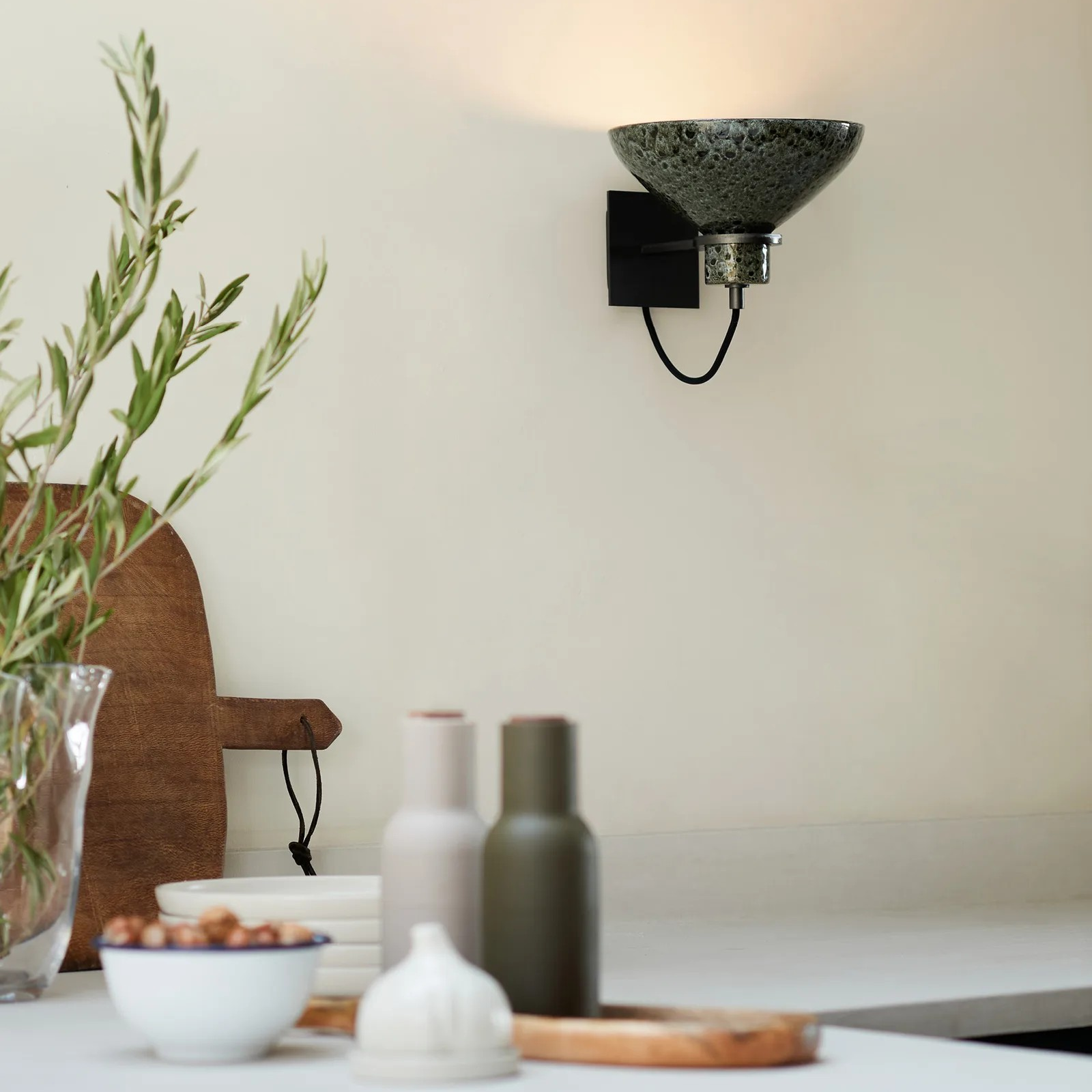 Agnes wall light