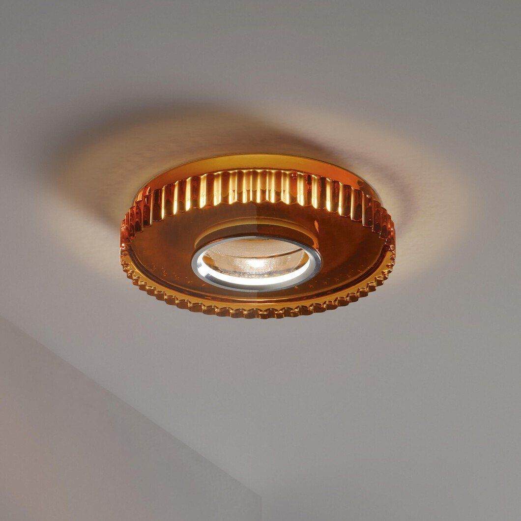 Uri spot light