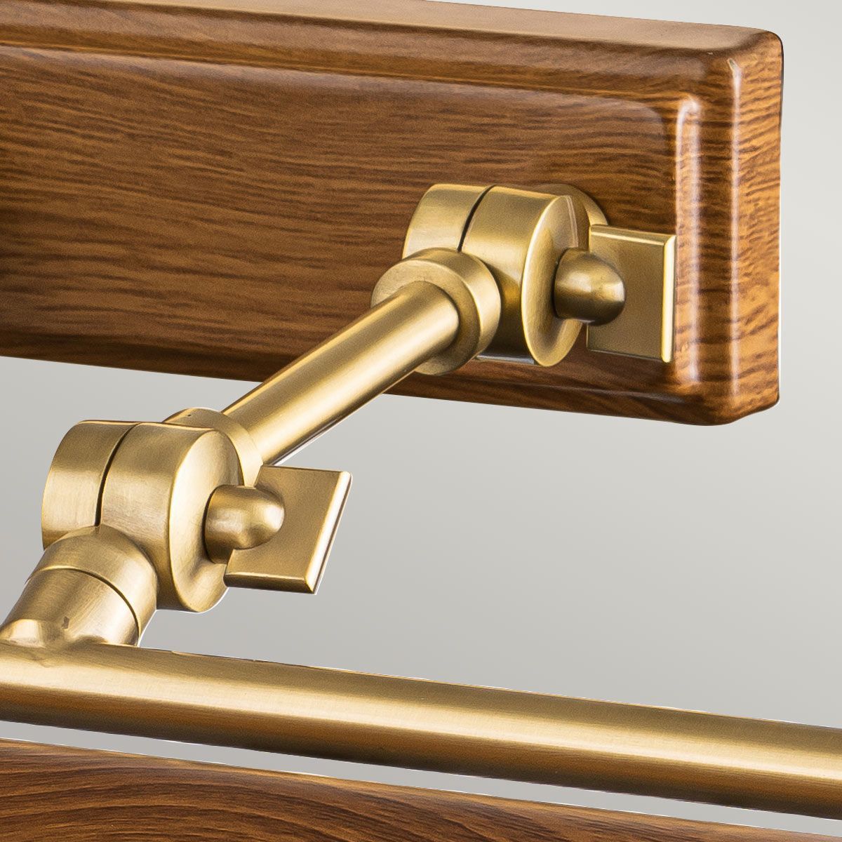 Winchfield Picture Light - Aged Brass & Oak Effect