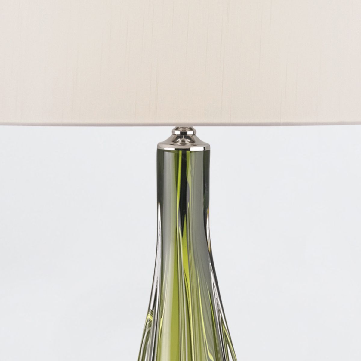 Zephyr green table lamp